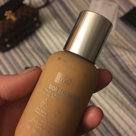dior backstage foundation 4wo